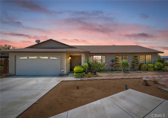 Photo 1 of Single family home for sale at 22117 Cholena, Apple Valley, CA 92307 | MLS# IG26133174 | Listing updated on 2026-06-29