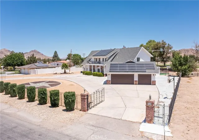 Photo 2 of Single family home for sale at 14681 Choco Rd, Apple Valley, CA 92307 | MLS# CV26072878 | Listing updated on 2026-09-03