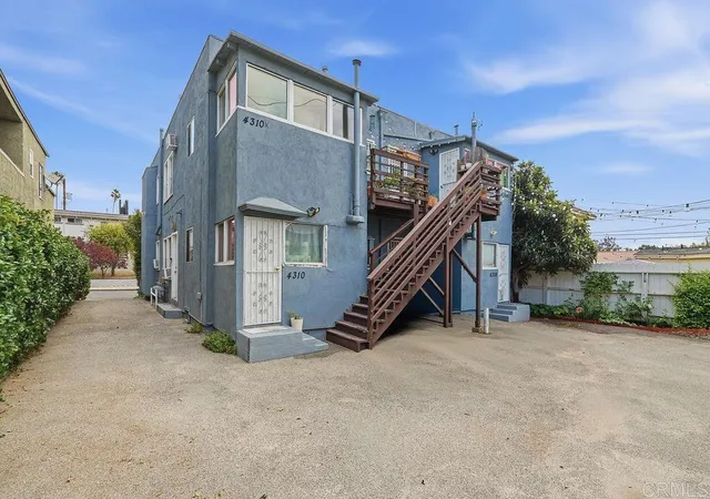 5th image of 4308 Gateway Ave, Los Angeles, CA 90029 | MLS# PTP2604673