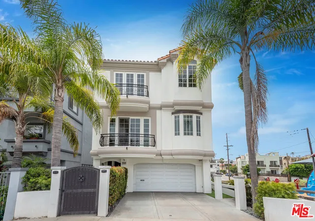 Homes for sale in Marina Del Rey, CA | 3511 Via Dolce, Marina Del Rey, CA 90292 | MLS# 26847699