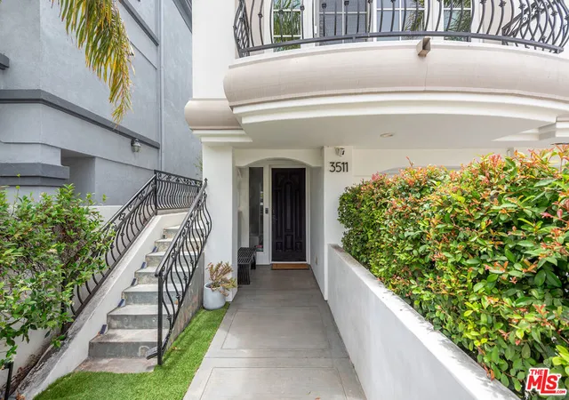 Homes for sale in Marina Del Rey, CA | 3511 Via Dolce, Marina Del Rey, CA 90292 | MLS# 26847699