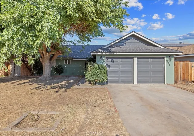 Homes for sale in Lindsay, CA | 988 Laurel, Lindsay, CA 93247 | MLS# FR26131697