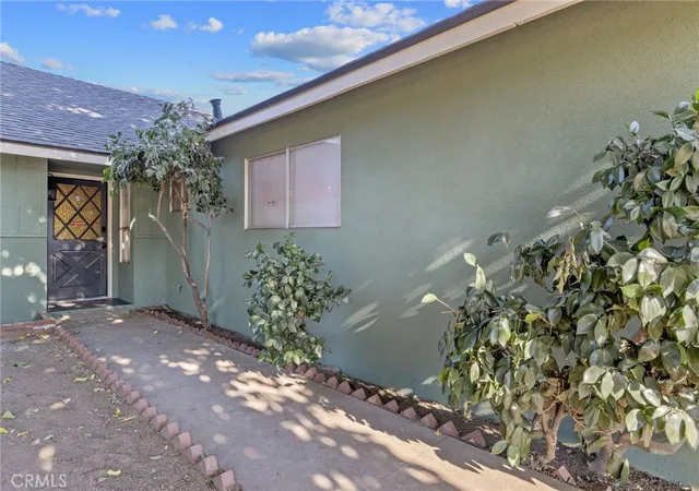 Homes for sale in Lindsay, CA | 988 Laurel, Lindsay, CA 93247 | MLS# FR26131697