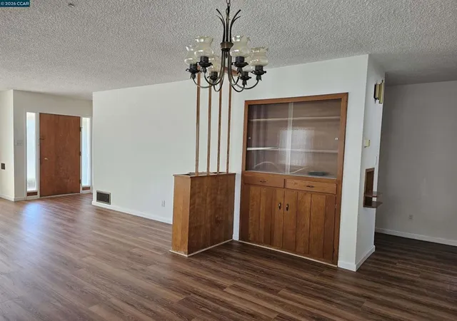 3rd image of 638 36Th St, Richmond, CA 94805 | MLS# 41138776