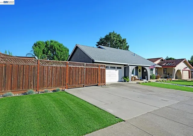 Homes for sale in Livermore, CA | 831 Delaware Way, Livermore, CA 94551 | MLS# 41138772