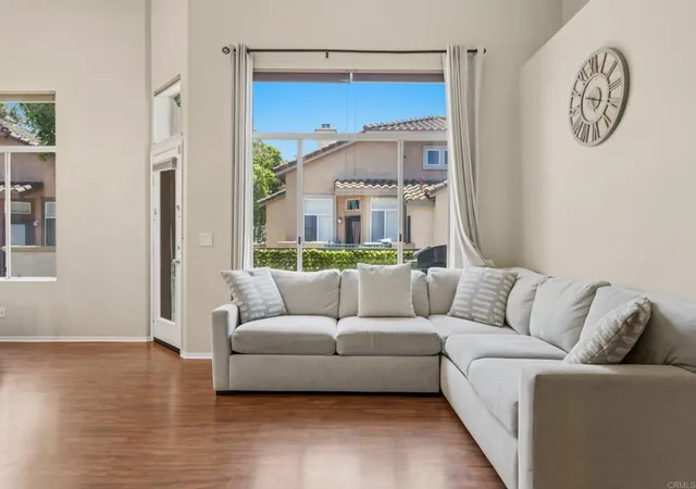 5th image of 11354 Via Rancho San Diego #F, El Cajon, CA 92019 | MLS# PTP2604676