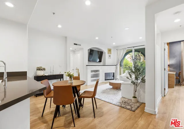 Homes for sale in Playa Vista, CA | 12963 Runway Rd #321, Playa Vista, CA 90094 | MLS# 26837853