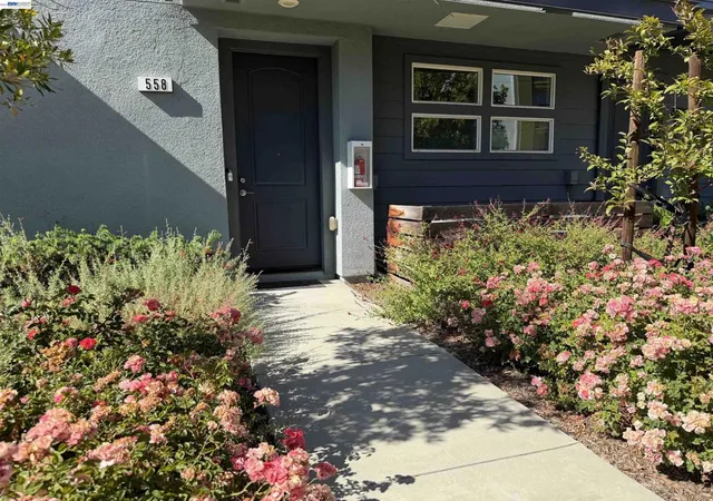 Photo 14 of Condo for sale at 558 Clover Cir, Milpitas, CA 95035 | MLS# 41138785 | Listing updated on 2026-06-28
