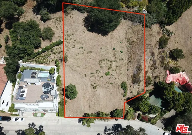 Homes for sale in Beverly Hills, CA | 1422 Lindacrest Dr, Beverly Hills, CA 90210 | MLS# 26849111