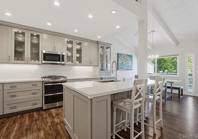 Homes for sale in Carlsbad, CA | 2842 Luciernaga St, Carlsbad, CA 92009 | MLS# PTP2604678