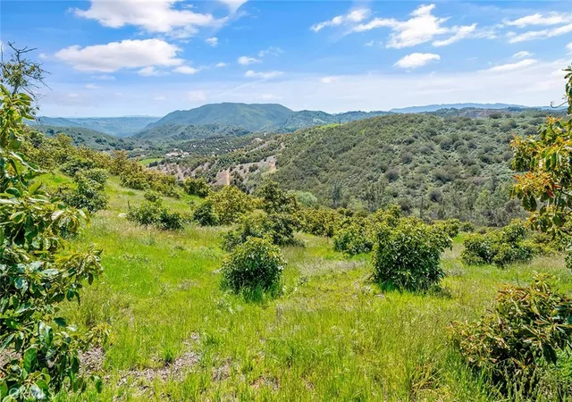 2nd image of 48825 Via Vaquero, Temecula, CA 92590 | MLS# SW26131060