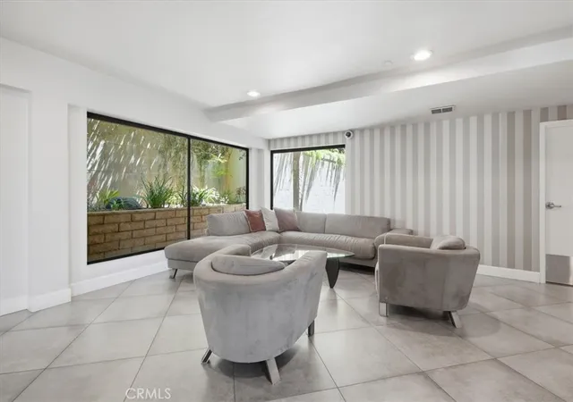 5th image of 1230 Horn Ave, West Hollywood, CA 90069
