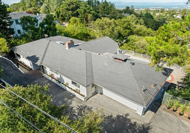 5th image of 1407 Carlton Rd, Hillsborough, CA 94010 | MLS# ML82051481