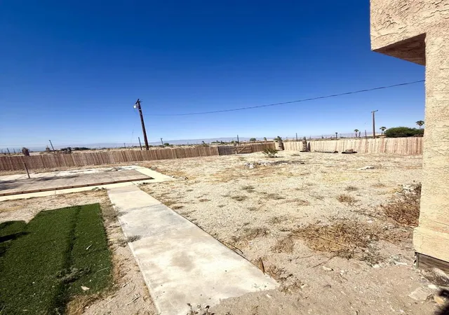 12th image of 1506 Arctic Ave, Thermal, CA 92274 | MLS# 219149369DA