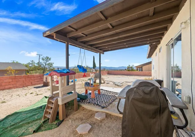 2nd image of 5509 Mariposa Ave, Twentynine Palms, CA 92277 | MLS# 219149373DA