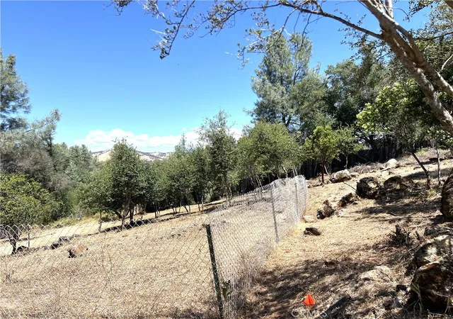 Homes for sale in Clearlake, CA | 15686 23Rd Ave, Clearlake, CA 95422 | MLS# LC26131347