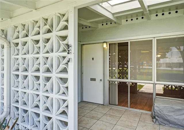 4th image of 13140 Del Monte Dr #52J/M16, Seal Beach, CA 90740 | MLS# PW26125615