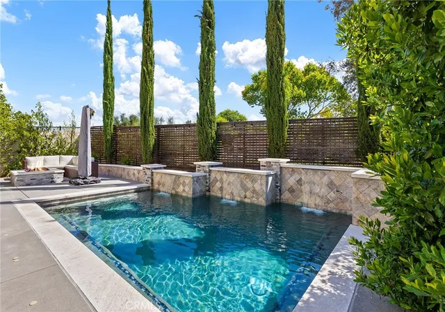 Photo 1 of Single family home for sale at 42704 Azure, Temecula, CA 92592 | MLS# SW26133323 | Listing updated on 2026-07-09