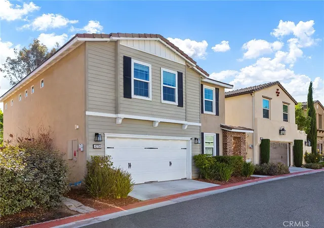 Photo 3 of Single family home for sale at 42704 Azure, Temecula, CA 92592 | MLS# SW26133323 | Listing updated on 2026-07-09