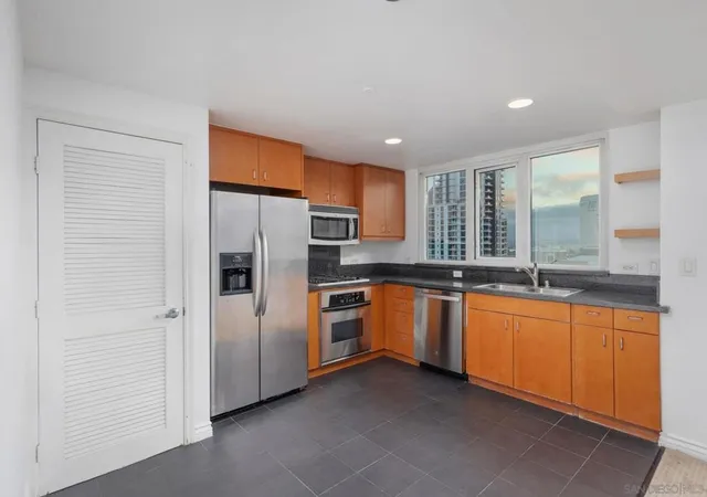 5th image of 875 G St #707, San Diego, CA 92101 | MLS# 260014778SD