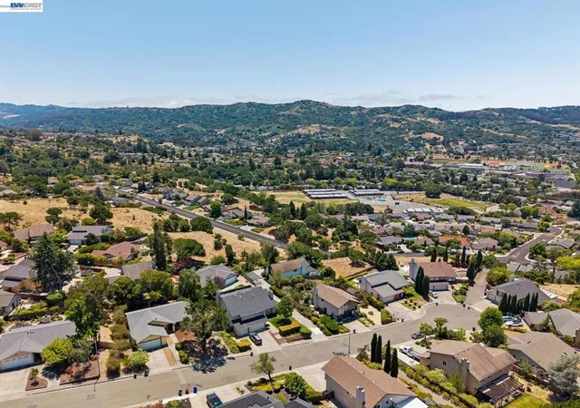 91st image of 4618 Setting Sun Dr, El Sobrante, CA 94803 | MLS# 41138830