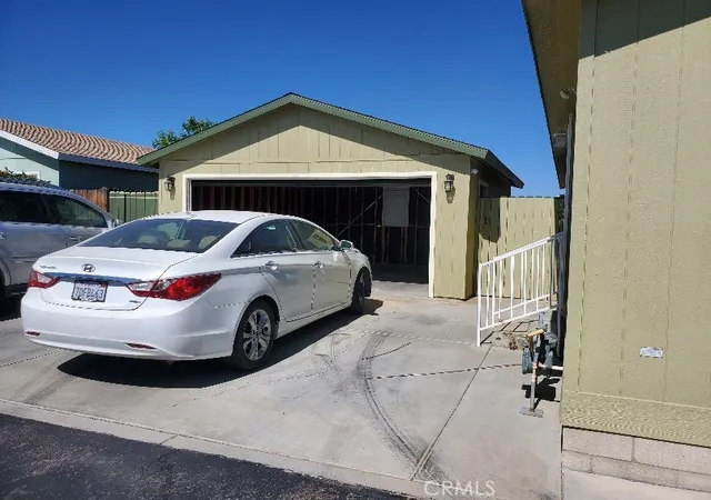 3rd image of 21621 Sandia Rd #144, Apple Valley, CA 92308 | MLS# HD26133440