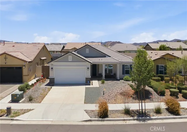 Photo 4 of Single family home for sale at 537 Hedgewood, Hemet, CA 92543 | MLS# PW26129502 | Listing updated on 2026-10-01
