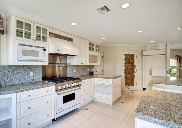 Photo 3 of Single family home for sale at 16850 Los Morros, Rancho Santa Fe, CA 92067 | MLS# NDP2605879 | Listing updated on 2026-09-05