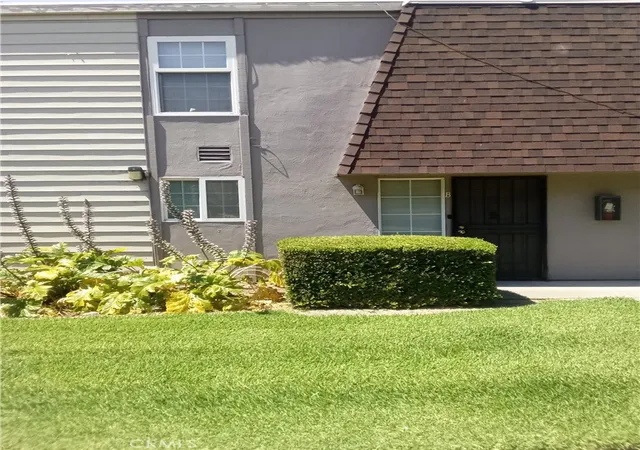 Homes for sale in Sacramento, CA | 5622 Hillsdale, Sacramento, CA 95842 | MLS# PW26133487