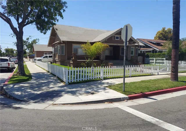 3rd image of 530 S Broadway, Santa Ana, CA 92701 | MLS# PW26133497