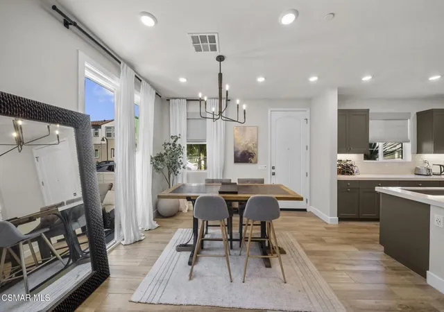 Photo 3 of Condo for sale at 2556 Little Rock Ln, Simi Valley, CA 93065 | MLS# 226002872 | Listing updated on 2026-09-01