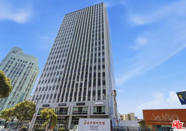 1st image of 3810 Wilshire Blvd #1609, Los Angeles, CA 90010 | MLS# 26849569