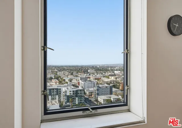5th image of 3810 Wilshire Blvd #1609, Los Angeles, CA 90010 | MLS# 26849569