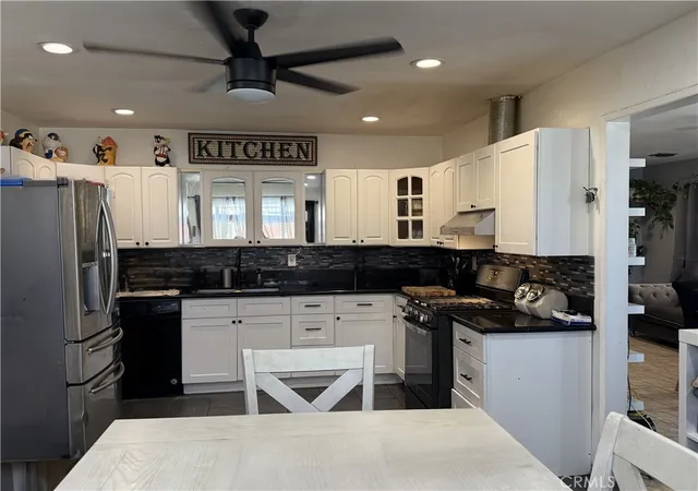 Photo 4 of Single family home for sale at 1235 W Ivesbrook, Lancaster, CA 93534 | MLS# BB26133460 | Listing updated on 2026-06-21