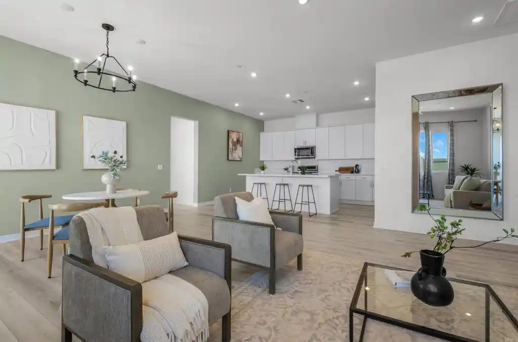 Photo 1 of Sale Pending at 1624 Calle Oxton #2, Chula Vista, CA 91913 | MLS# PTP2604699 | Listing updated on 2026-10-20