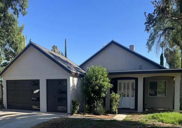 Homes for sale in Redlands, CA | 329 E South Ave, Redlands, CA 92373 | MLS# PTP2604700