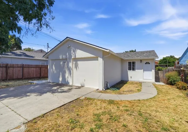Homes for sale in East Palo Alto, CA | 2369 Oakwood Dr, East Palo Alto, CA 94303 | MLS# ML82051550