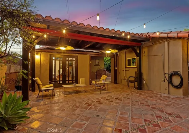 1st image of 11232 Oxnard St, North Hollywood, CA 91606 | MLS# BB26132328