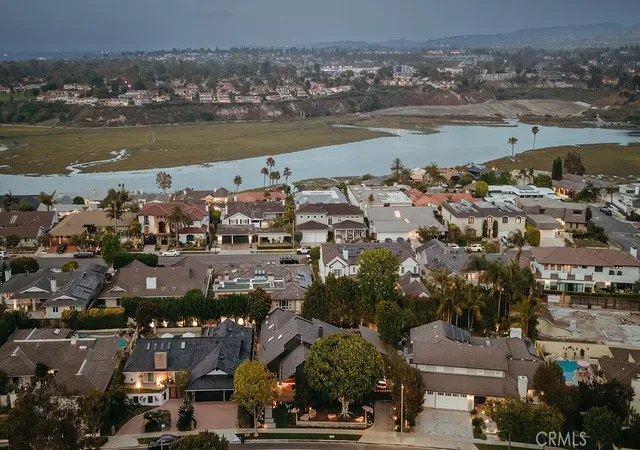 35th image of 1534 Santiago, Newport Beach, CA 92660 | MLS# OC26133568