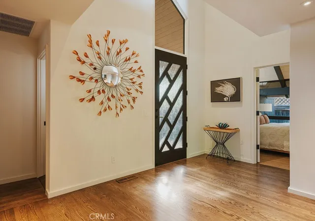 4th image of 1534 Santiago, Newport Beach, CA 92660 | MLS# OC26133568