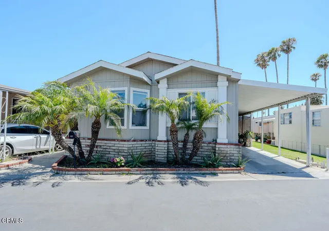 1st image of 205 E Driffill Blvd #137, Oxnard, CA 93030 | MLS# V1-37086