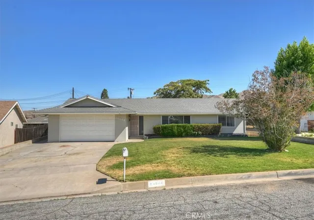 Homes for sale in Yucaipa, CA | 33844 Avenue C, Yucaipa, CA 92399 | MLS# IV26133634