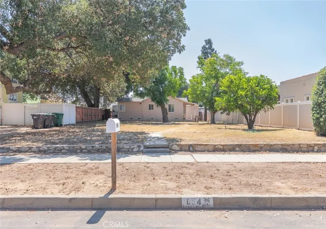 Photo 3 of Sale Pending at 654 Edgar, Beaumont, CA 92223 | MLS# IG26133592 | Listing updated on 2026-10-02