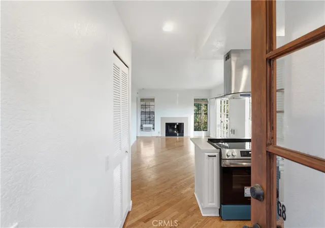 Listing Photo 1 - Condo for sale in building located at 3995 Hortensia, San Diego, CA 92110 - Unit #G8