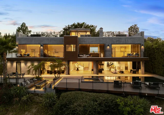 Photo 1 of Mansion for sale at 4540 Estrondo Dr, Encino, CA 91436 | MLS# 26846241 | Listing updated on 2026-09-04