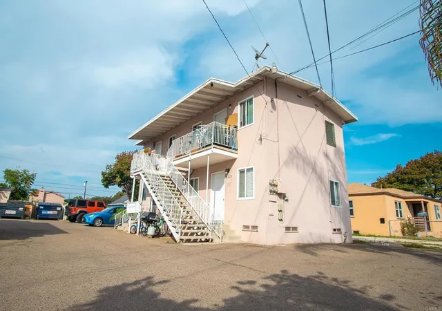 Homes for sale in National City, CA | 1313 E 9Th St, National City, CA 91950 | MLS# NDP2605888