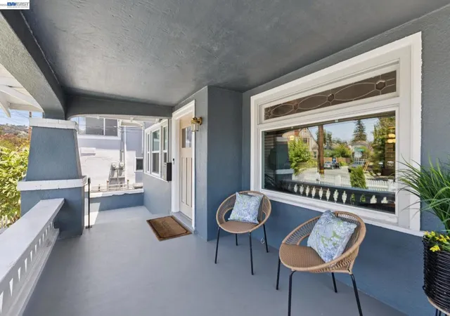 3rd image of 2724 Seminary Ave, Oakland, CA 94605 | MLS# 41138886
