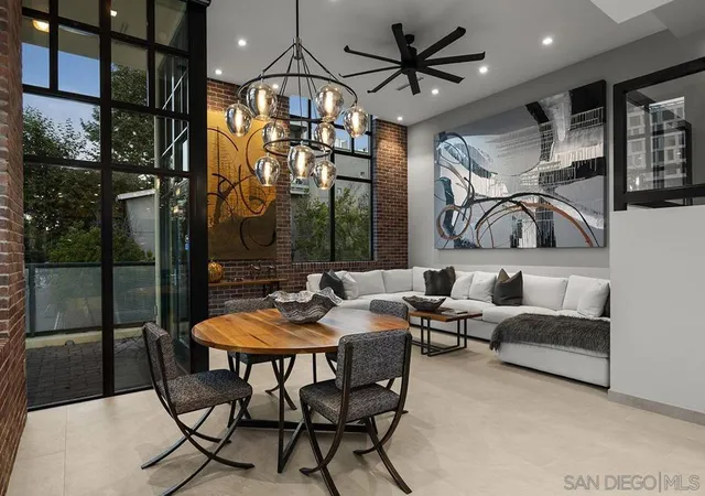Listing Photo 3 - Condo for sale in building located at 555 Front St, San Diego, CA 92101 - Unit #204
