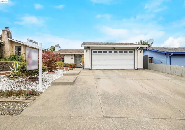 Homes for sale in Hayward, CA | 22633 Mossy Rock Dr, Hayward, CA 94541 | MLS# 41138890