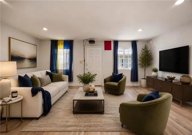 Photo 2 of Condo for sale at 2217 Burroughs St #5, San Diego, CA 92111 | MLS# SW26133737 | Listing updated on 2026-06-21